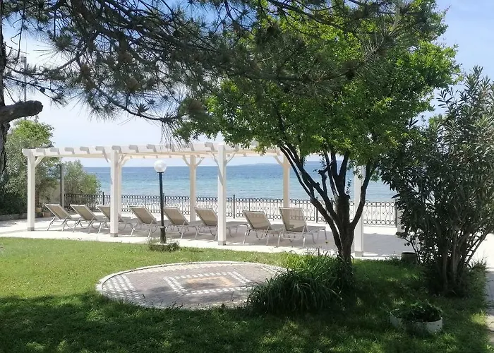 Iris Hotel & Spa